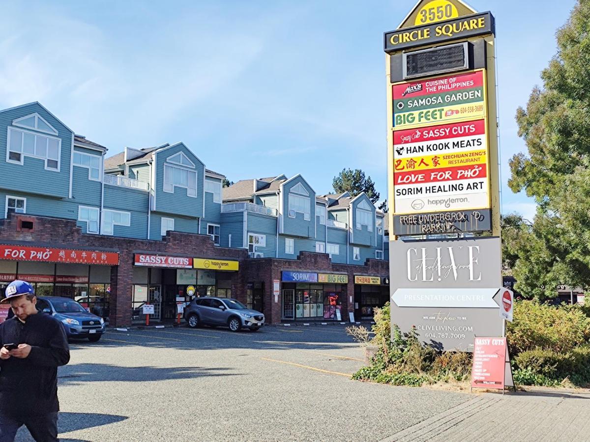 Private Suite W King Bed, Ground Level, Naturally Bright Vancouver Exterior foto